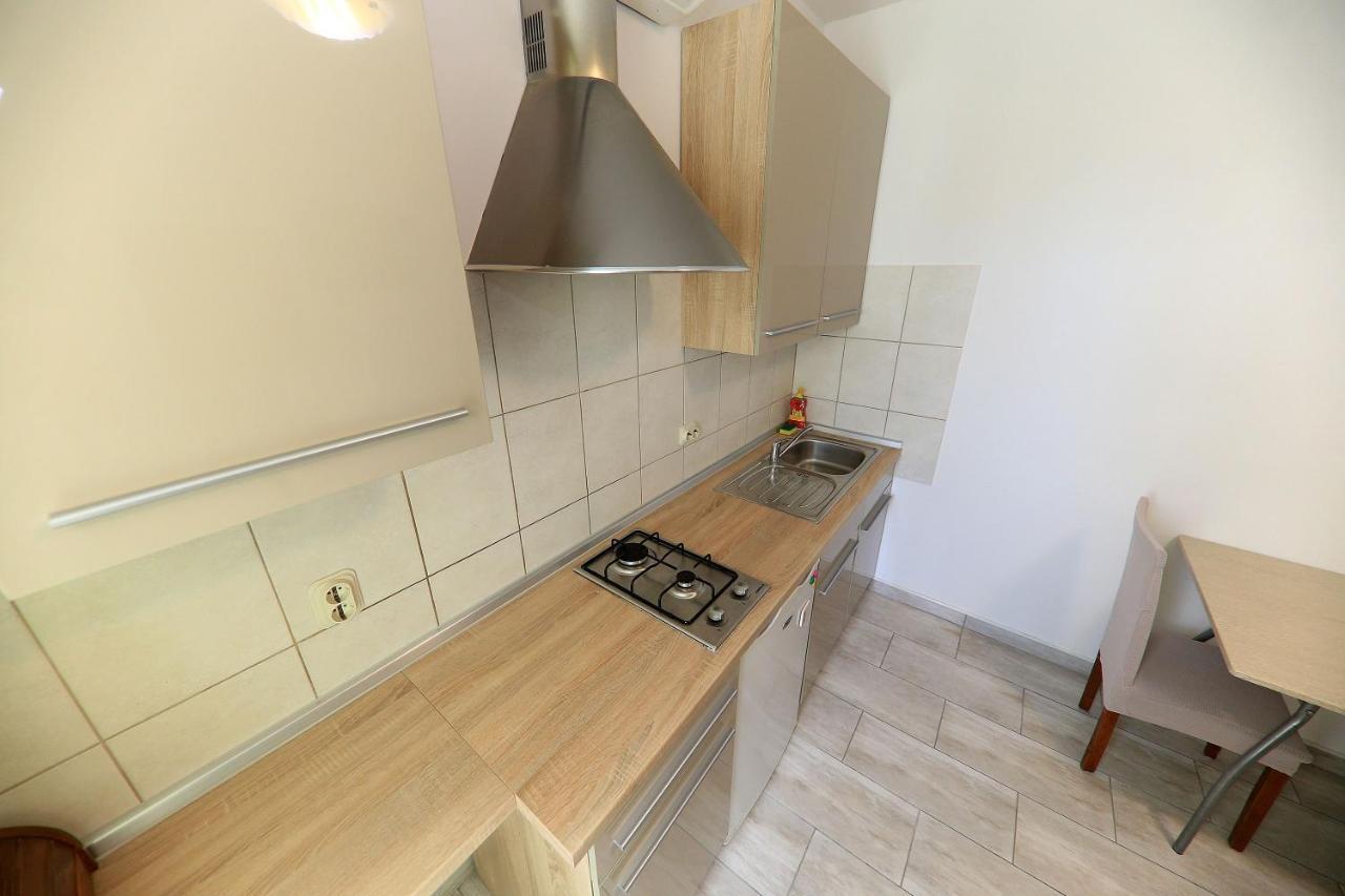 Apartmani Tonci Pag Паг Экстерьер фото